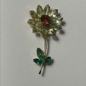 Vintage Weiss long stem flower brooch